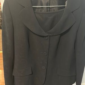 Navy blue 2 piece flattering suit